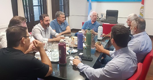 Diirigentes de Fe.Tr.A se reúnen con los Intendentes del Cordón Portuario (Timbúes y Puerto San Martín).